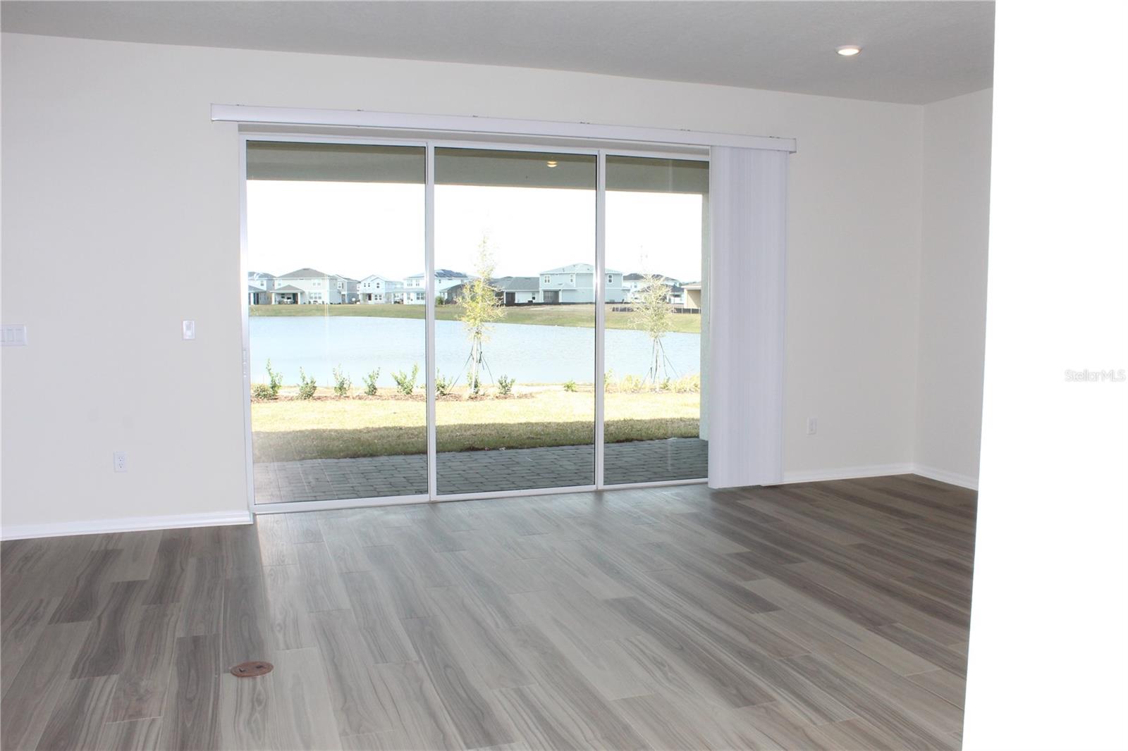 Image 8 of 78 For 10117 Hadley Street