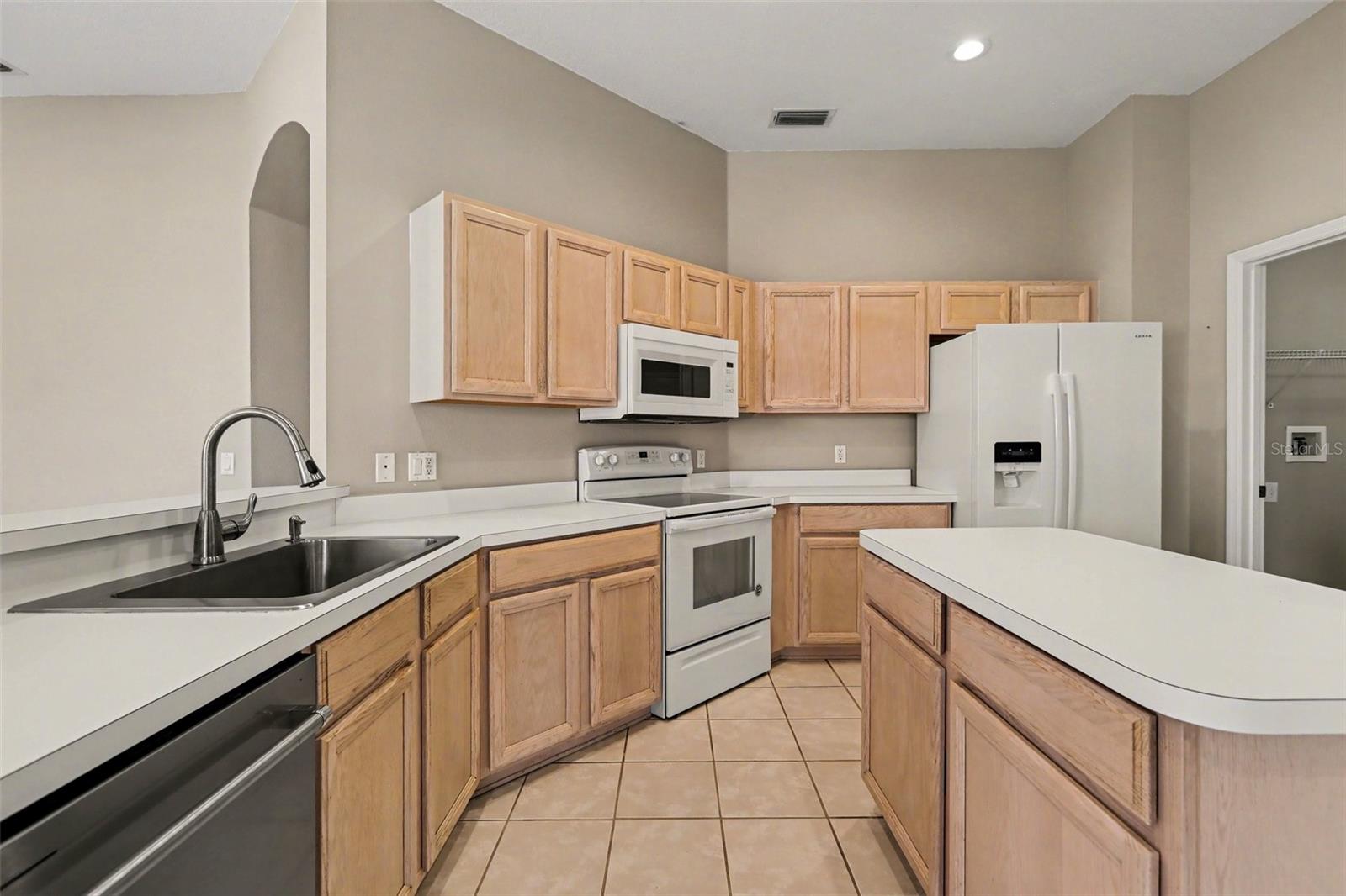 Image 10 of 23 For 4810 Bookelia Circle