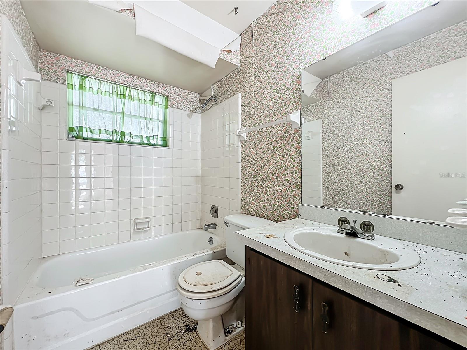 Image 29 of 54 For 7623 Dione Court