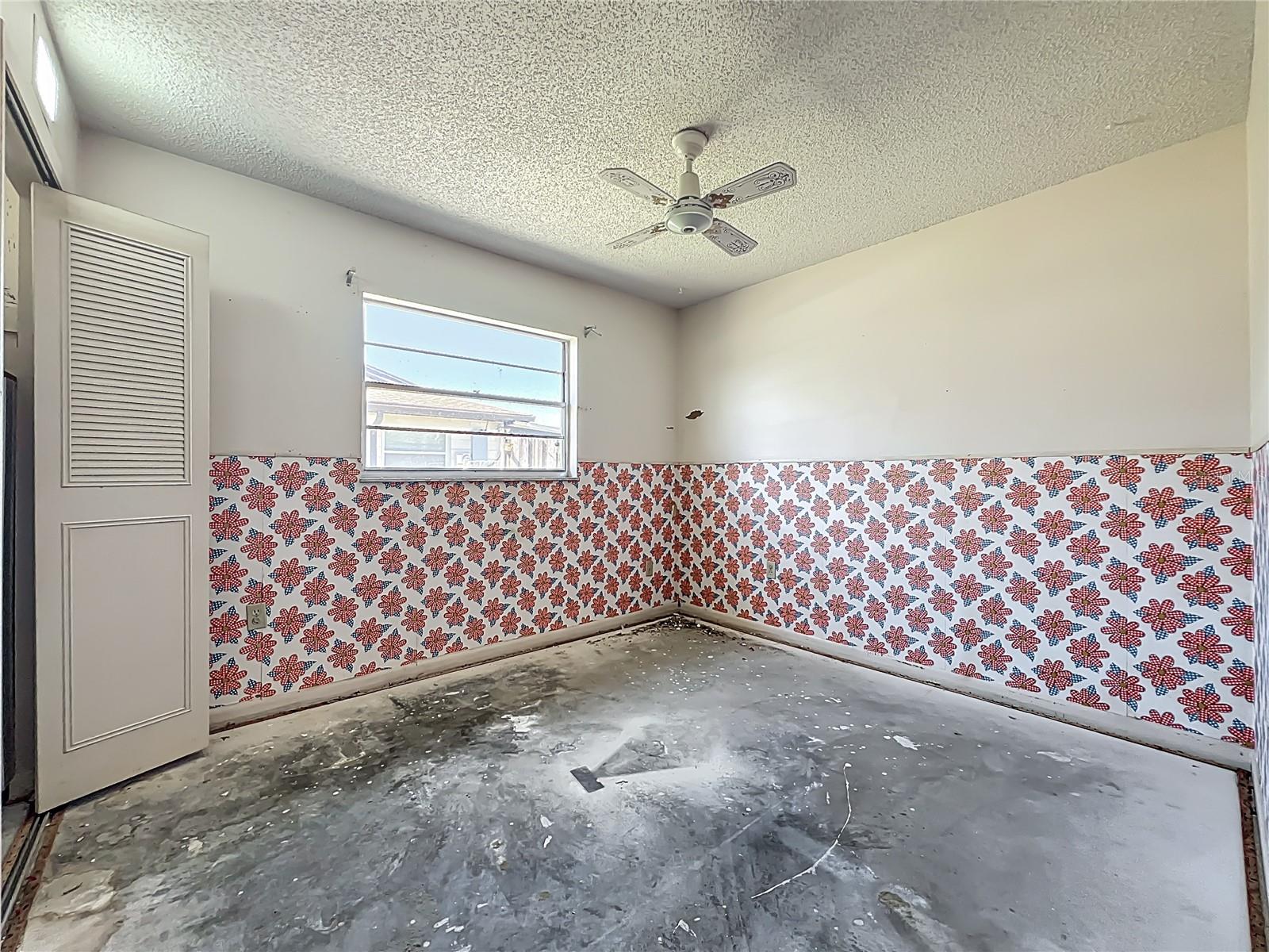 Image 30 of 54 For 7623 Dione Court