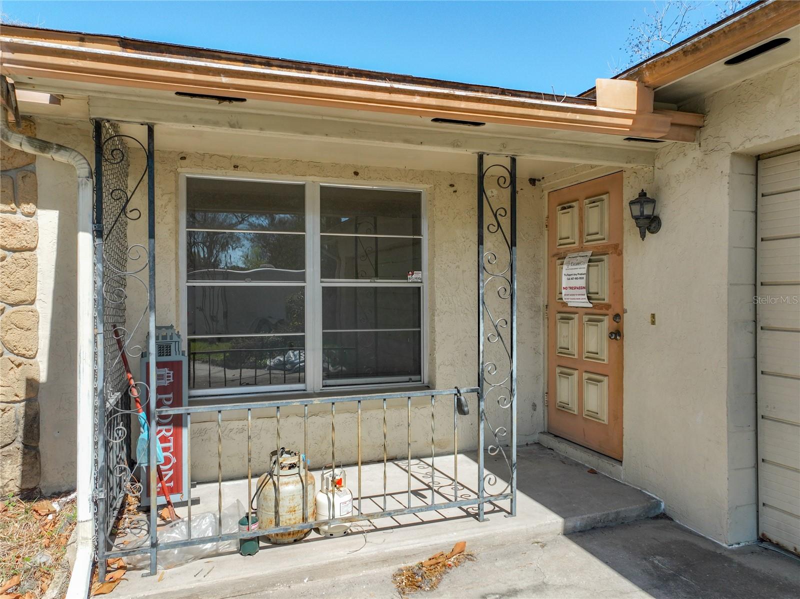 Image 4 of 54 For 7623 Dione Court