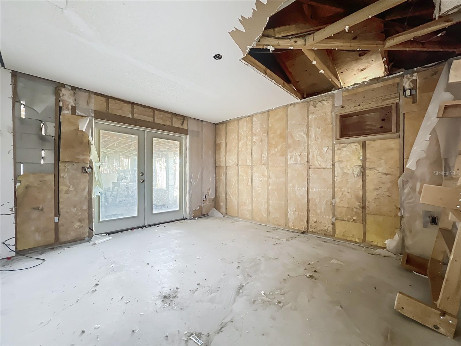 Image 42 of 54 For 7623 Dione Court