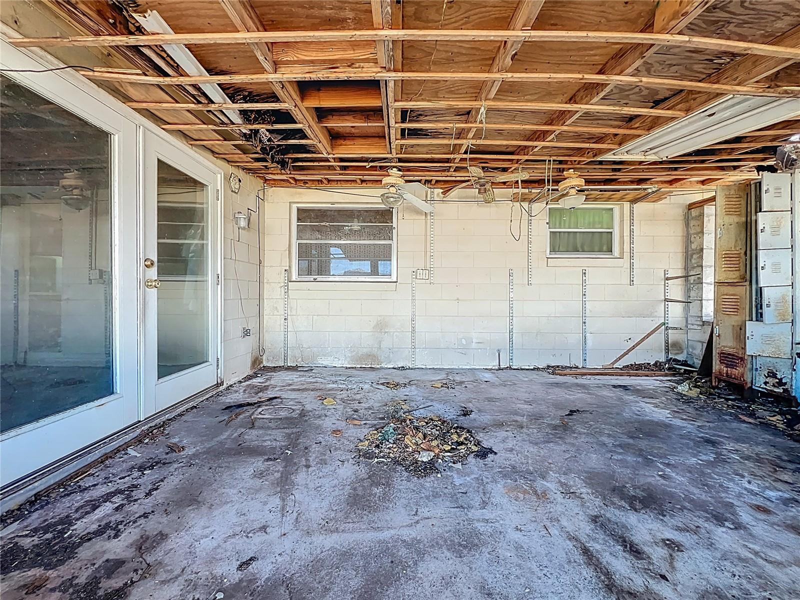 Image 46 of 54 For 7623 Dione Court