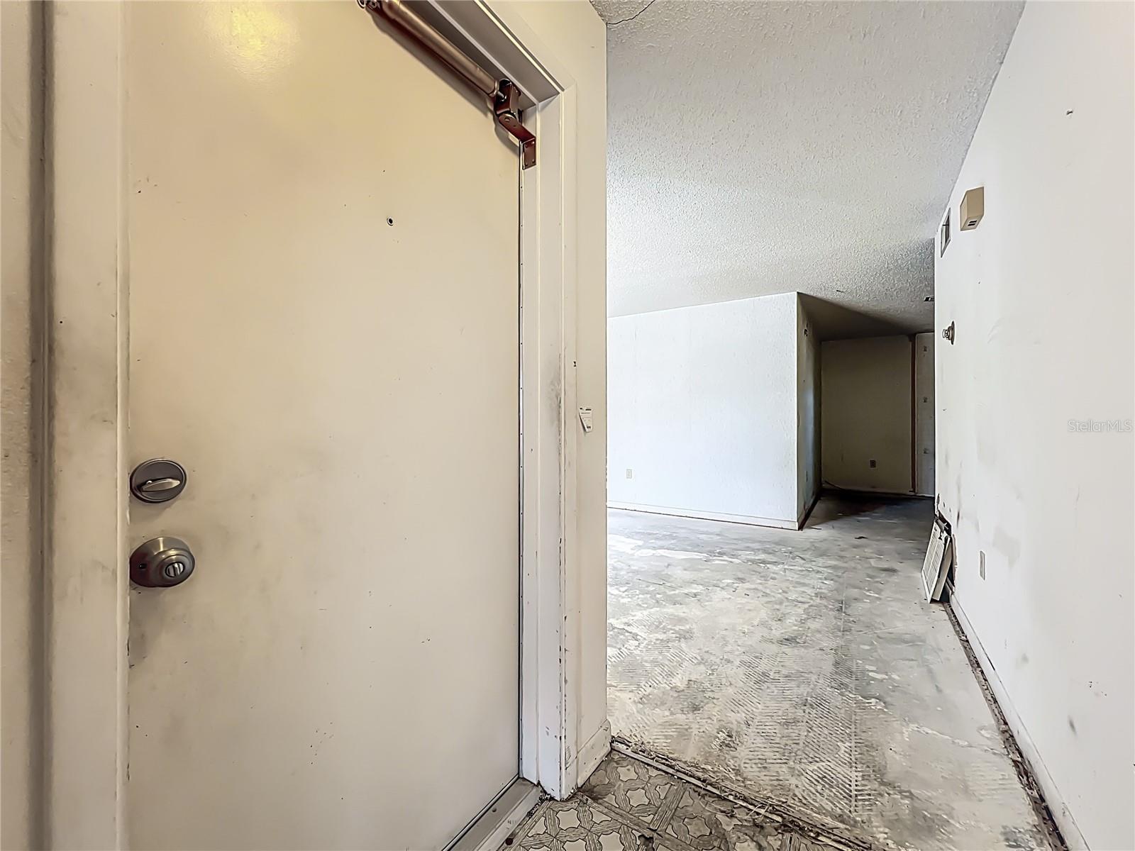 Image 6 of 54 For 7623 Dione Court