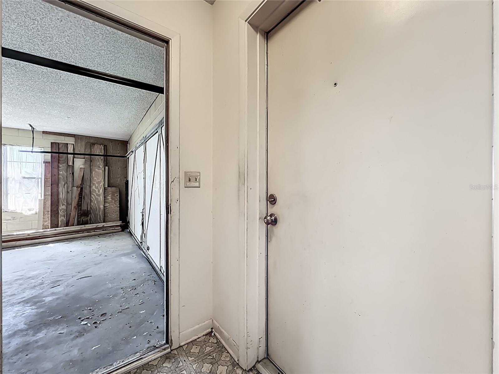 Image 7 of 54 For 7623 Dione Court