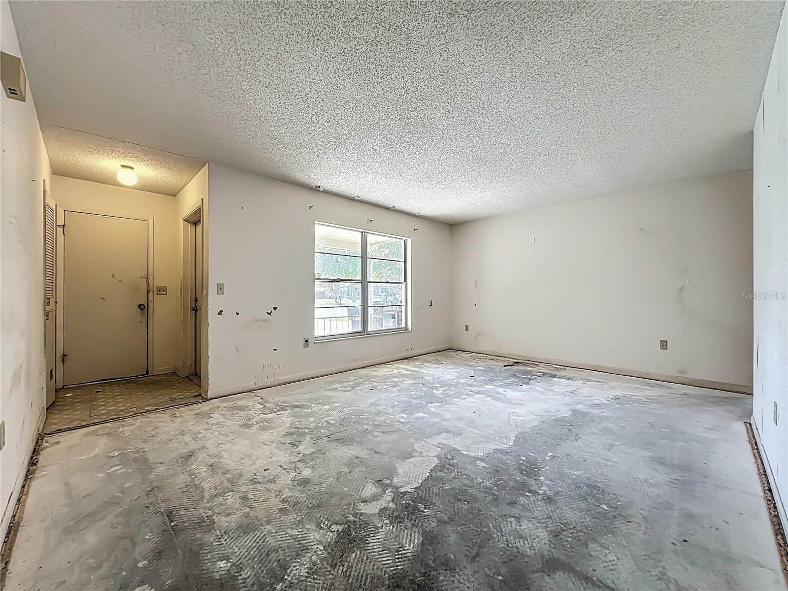 Image 9 of 54 For 7623 Dione Court