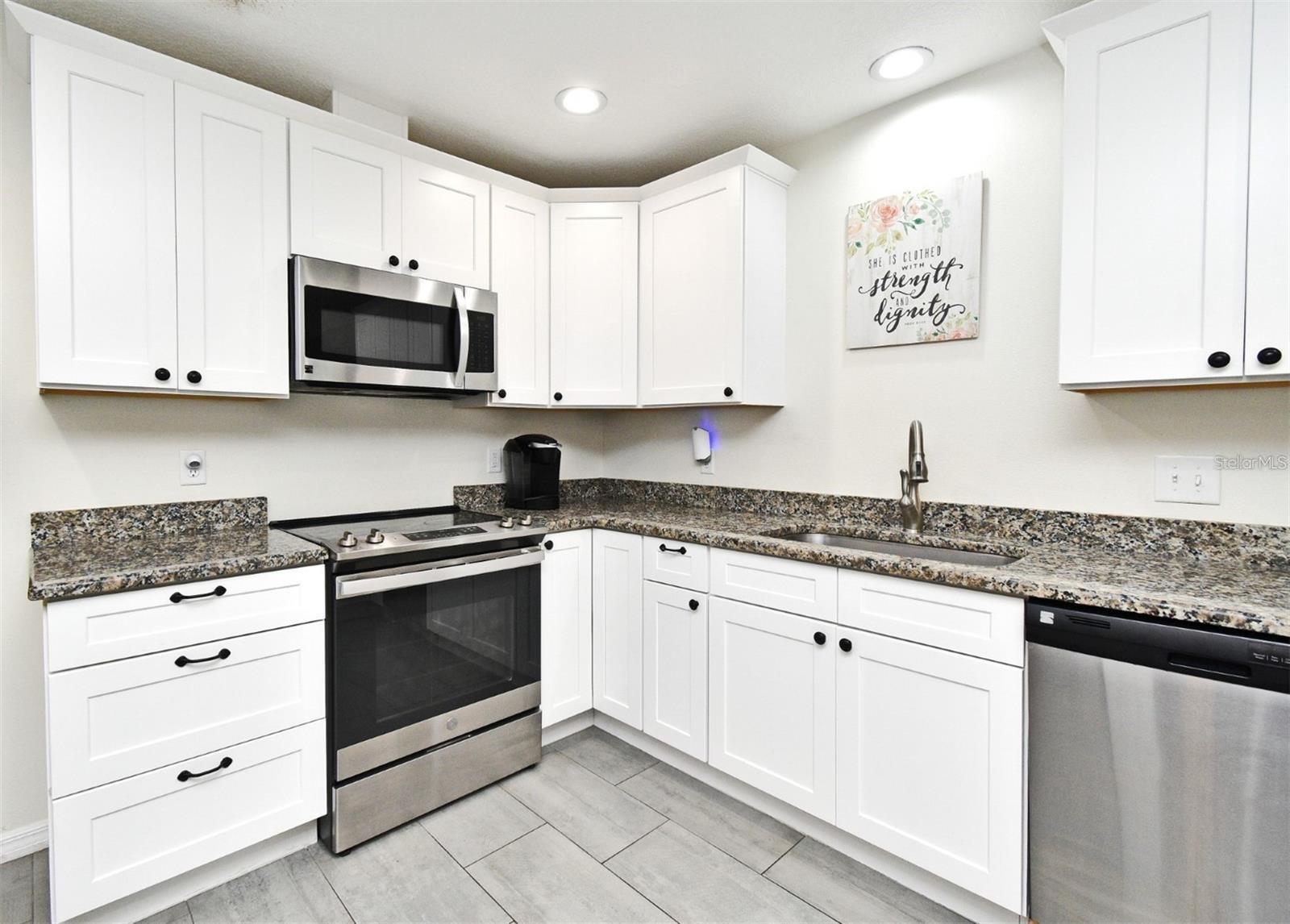 Image 15 of 36 For 26 Canter Club Court