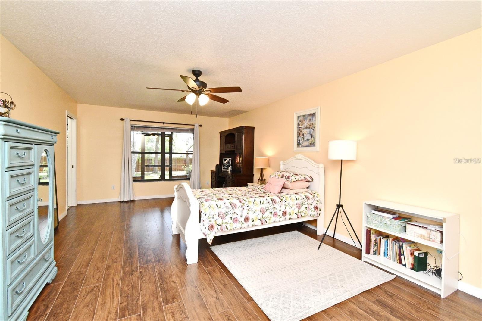 Image 19 of 36 For 26 Canter Club Court