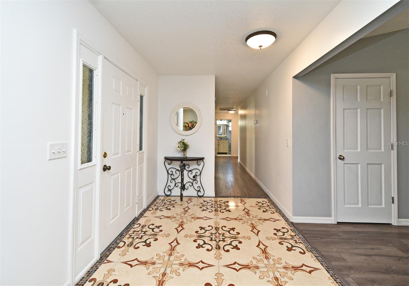 Image 3 of 36 For 26 Canter Club Court