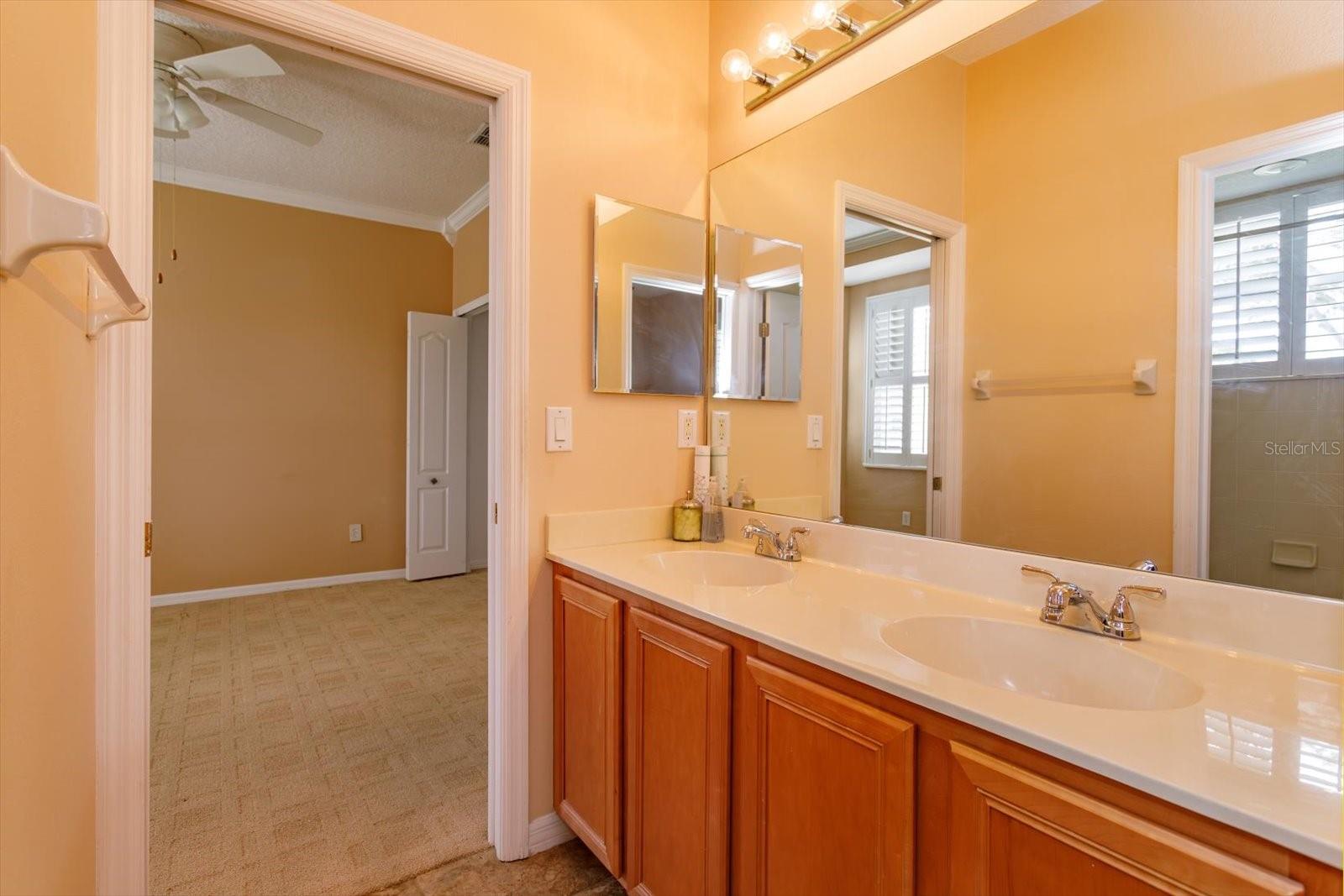 Image 28 of 43 For 3712 Clydebank Court