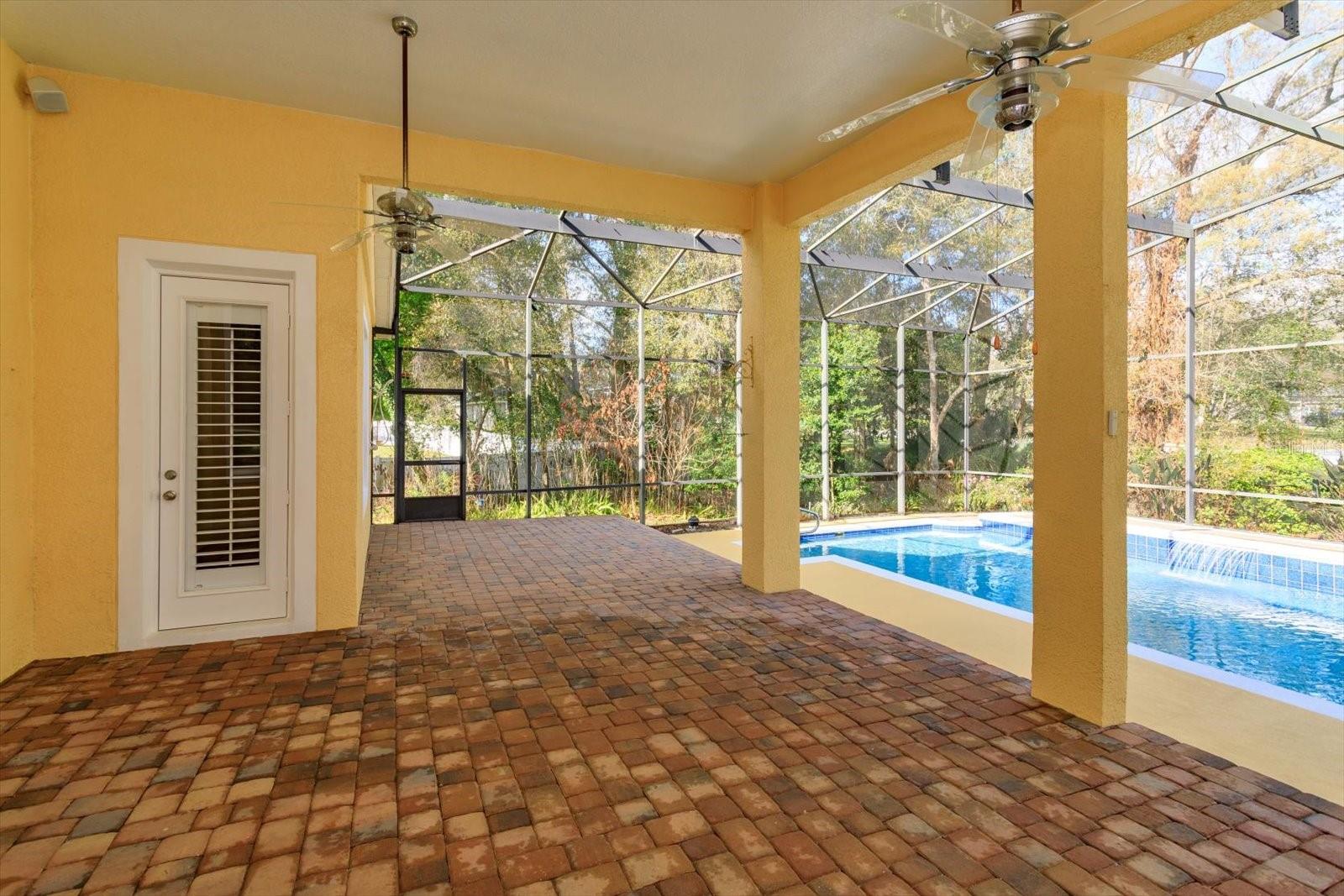 Image 39 of 43 For 3712 Clydebank Court