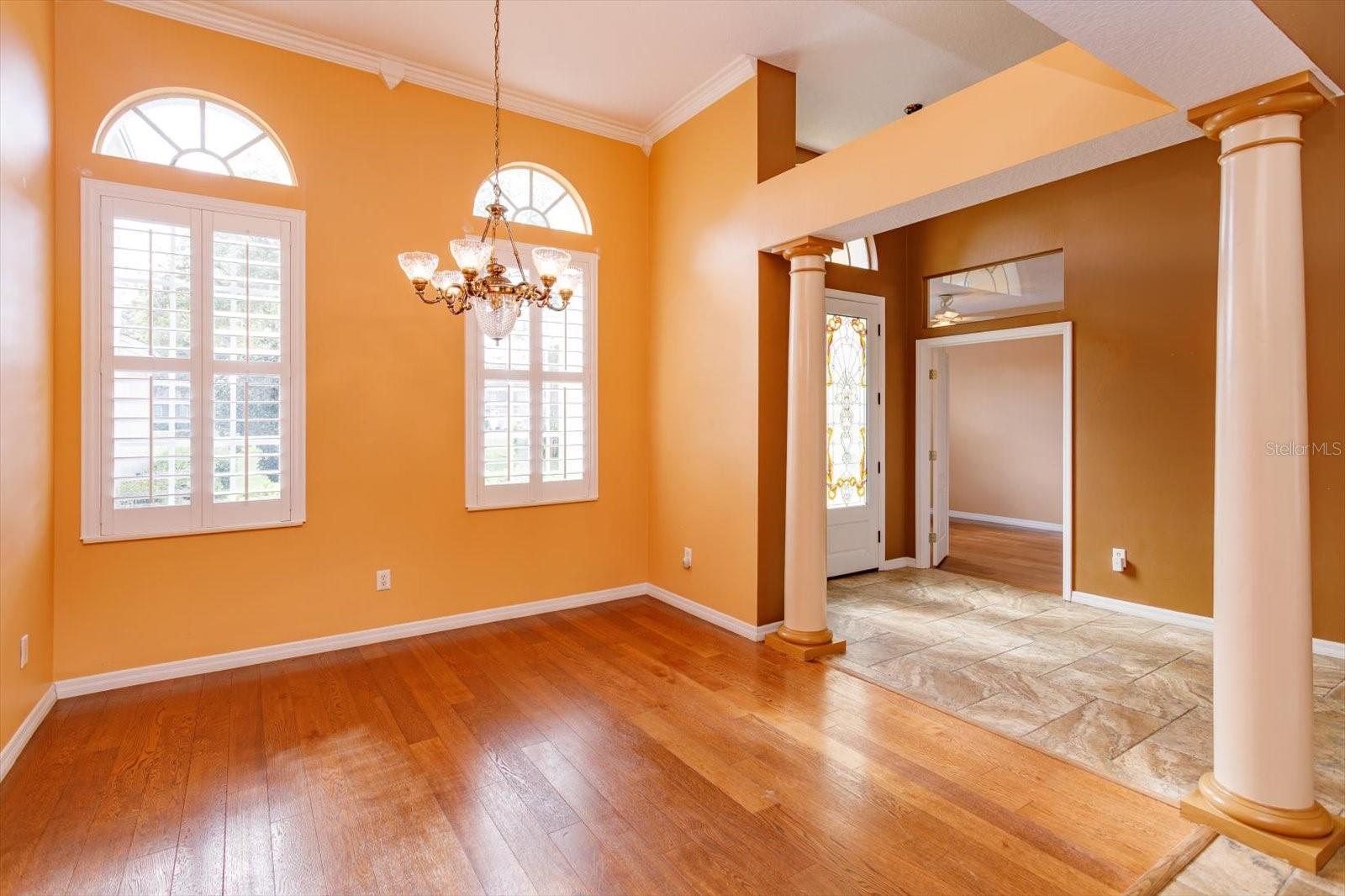 Image 8 of 43 For 3712 Clydebank Court