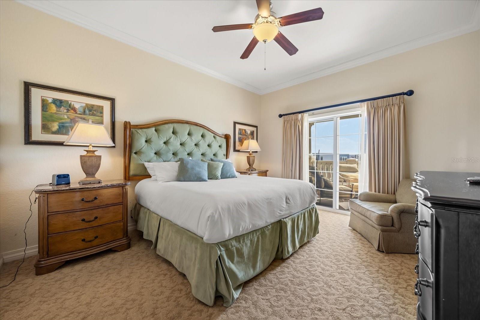 Image 8 of 33 For 1114 Sunset View Circle 402