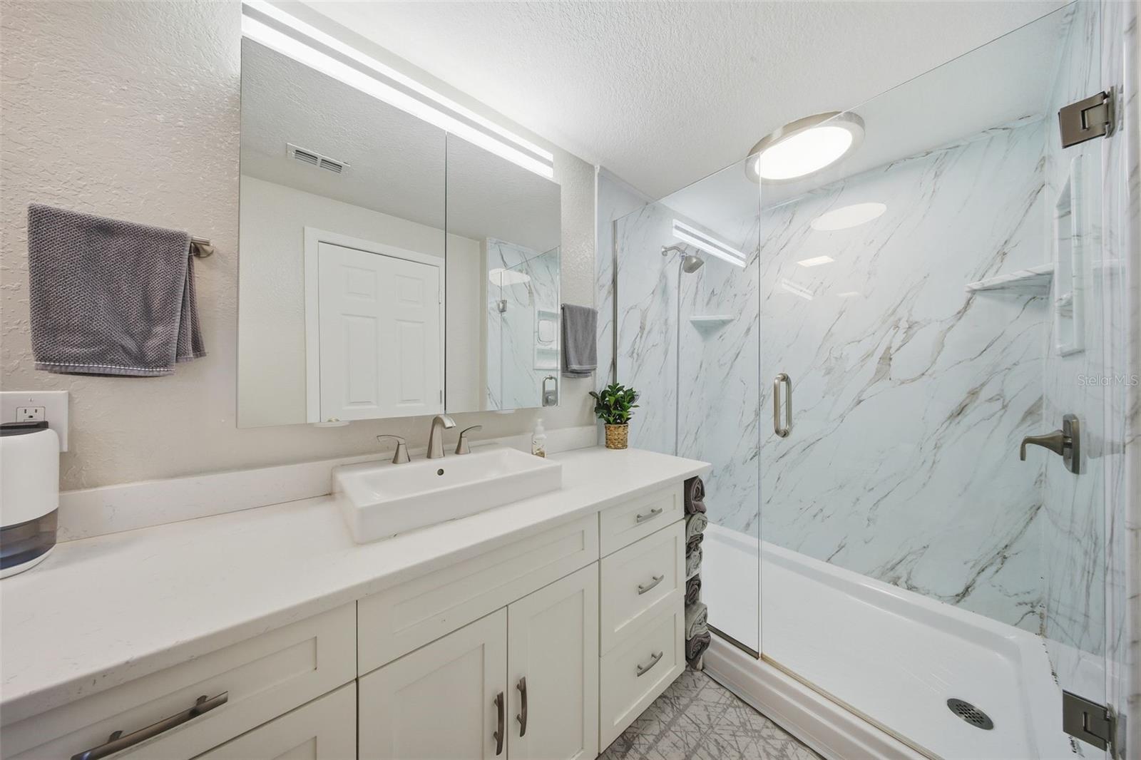 Image 17 of 28 For 3702 Palm Desert Lane 5421