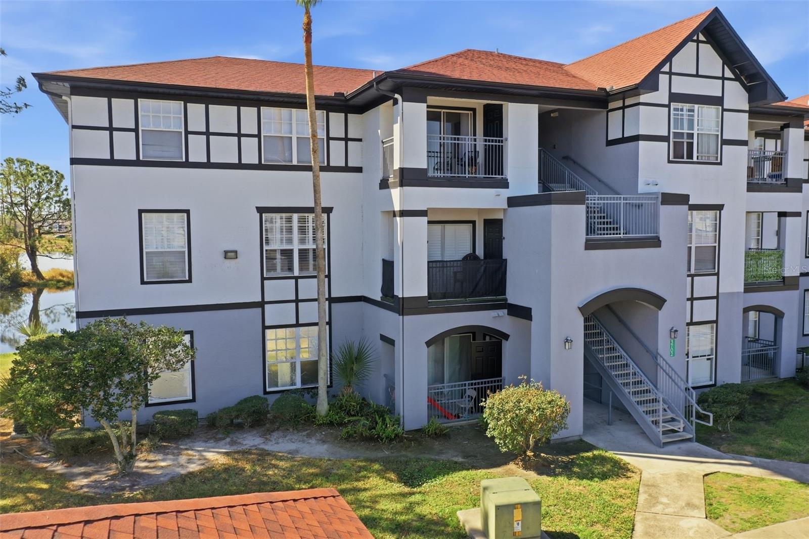 Image 2 of 28 For 3702 Palm Desert Lane 5421