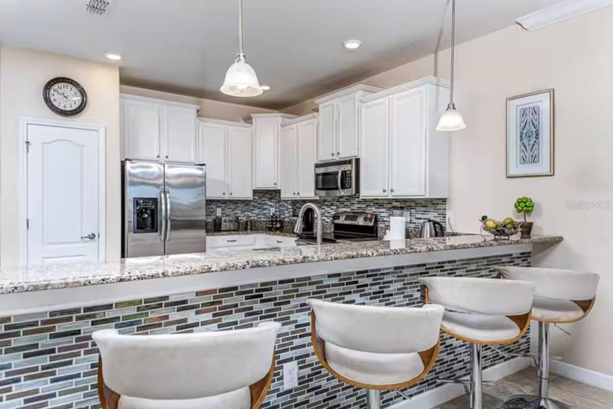 Image 4 of 71 For 9043 Shadow Mountain Street