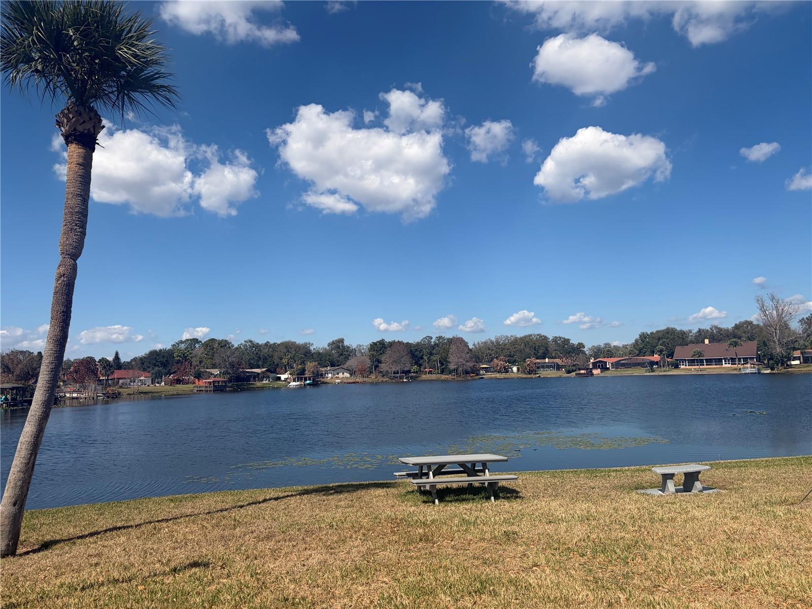 Image 27 of 27 For 910 Lake Destiny Road B