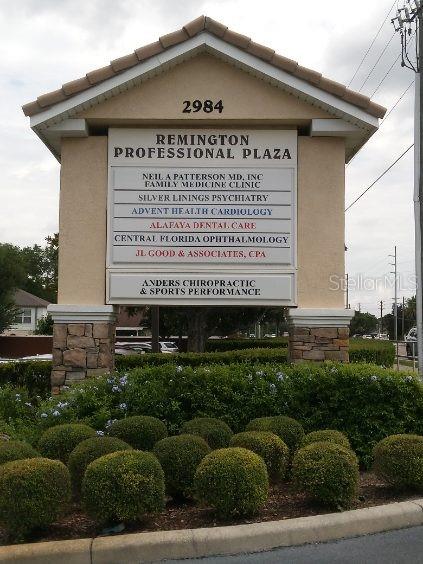 Listing photo id 4 for 2984 Alafaya Trail