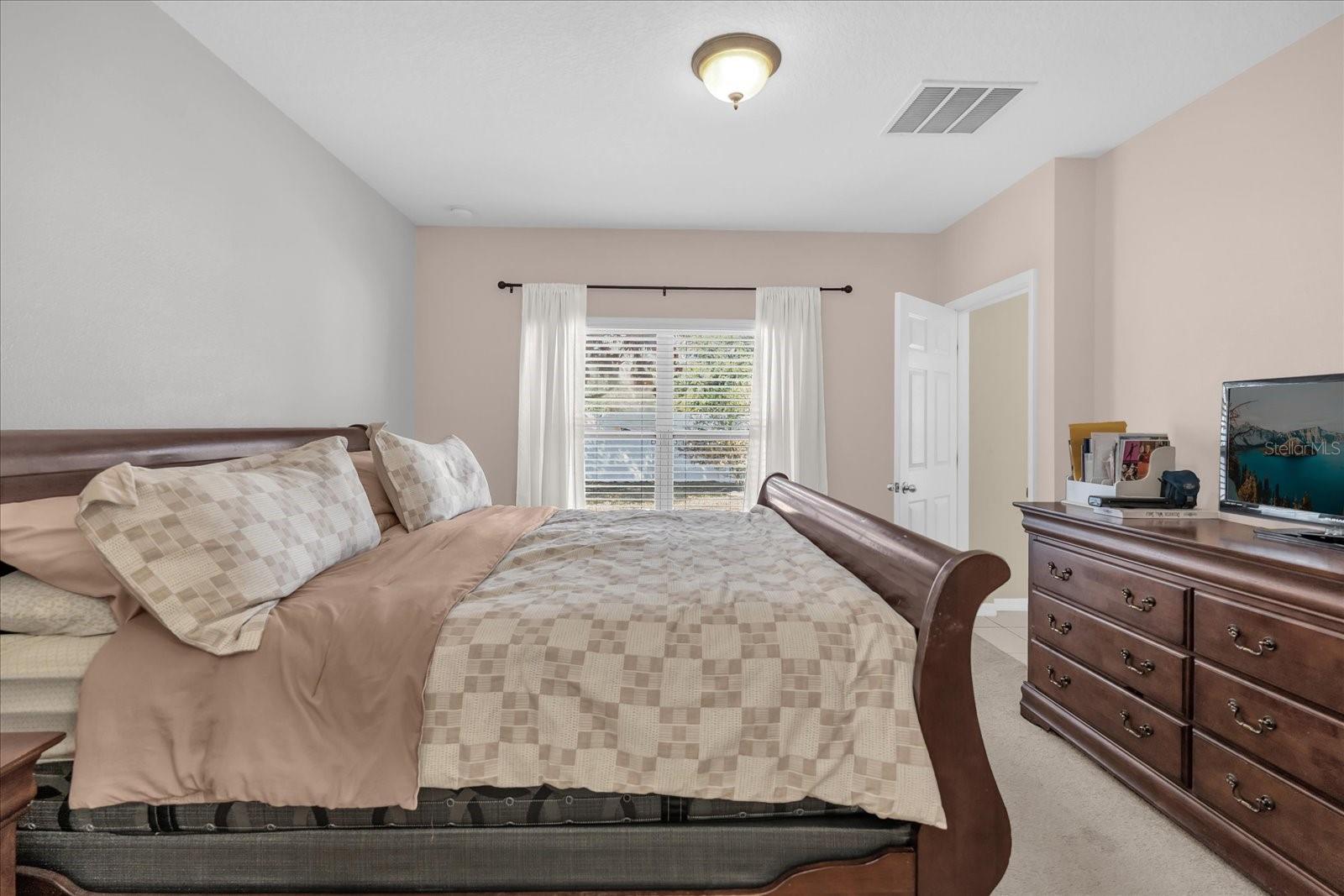 Image 17 of 33 For 4758 Rockvale Drive