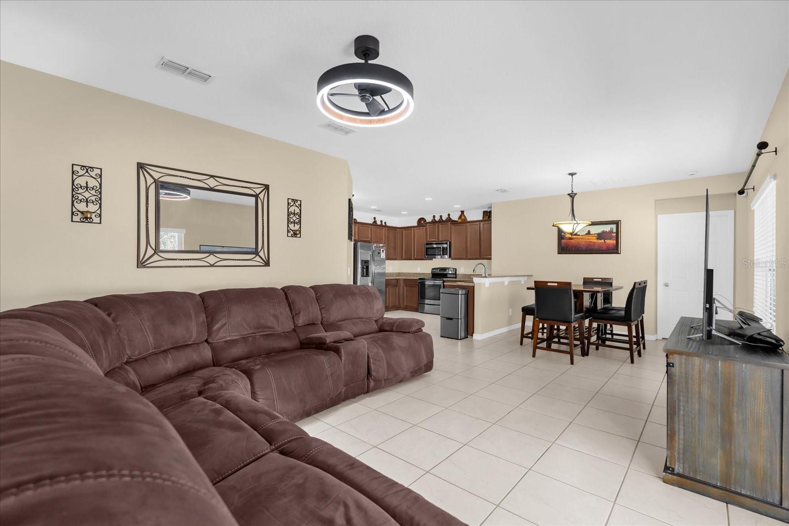 Image 9 of 33 For 4758 Rockvale Drive