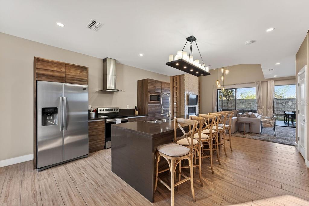 Image 4 of 57 For 3119 Rockefeller Way