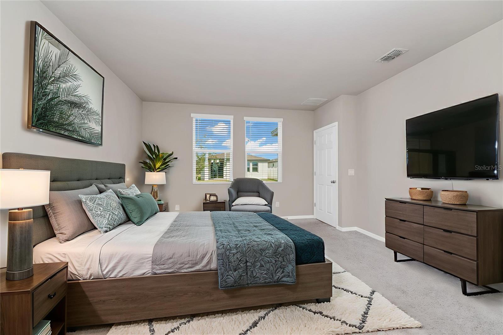 Image 16 of 46 For 3817 Shoveler Avenue