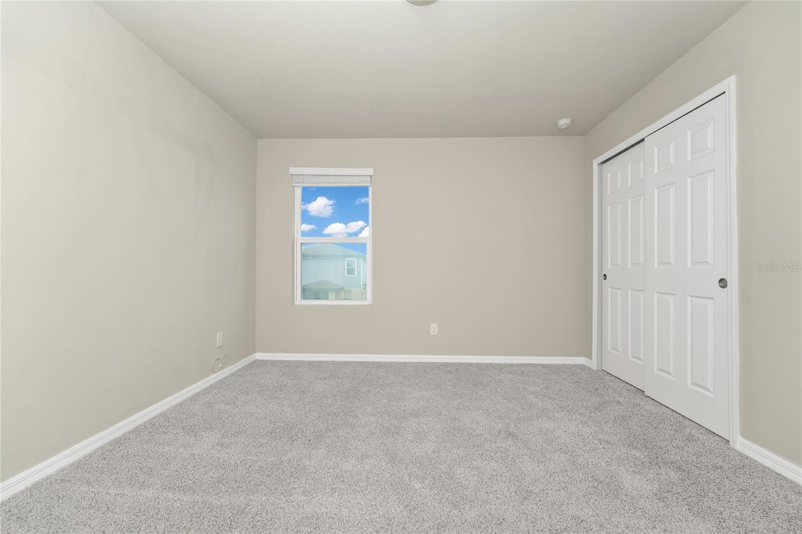 Image 29 of 46 For 3817 Shoveler Avenue