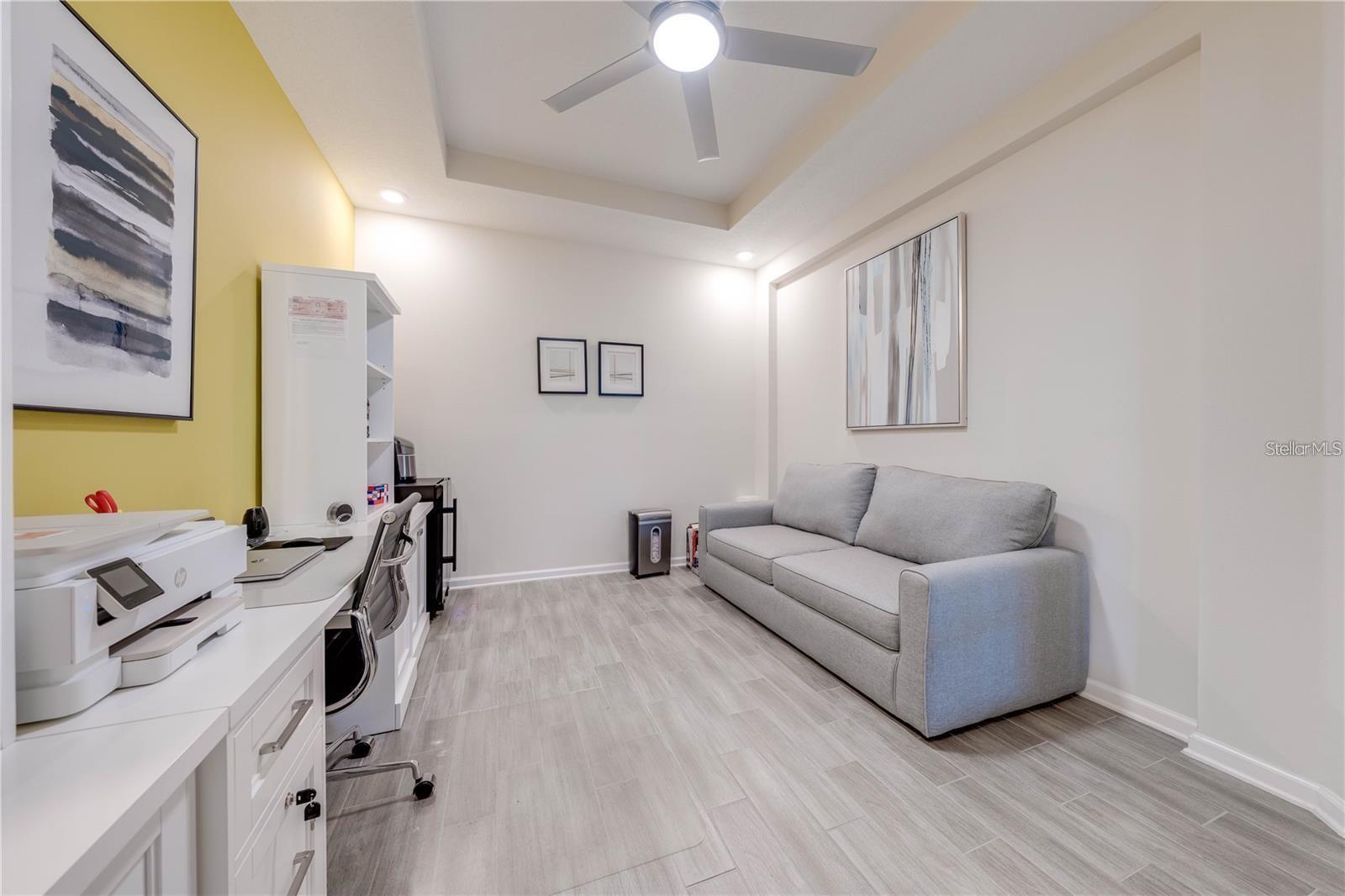 Image 27 of 76 For 5301 Amersham Lane