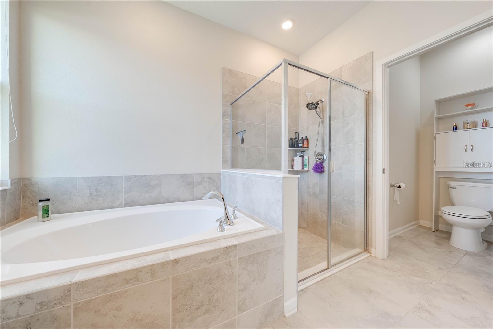 Image 47 of 76 For 5301 Amersham Lane