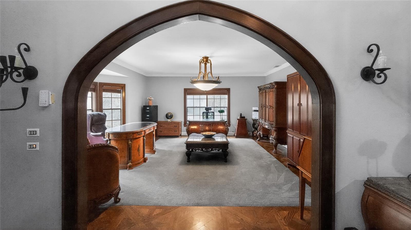 Image 12 of 76 For 810 Sweetwater Club Boulevard