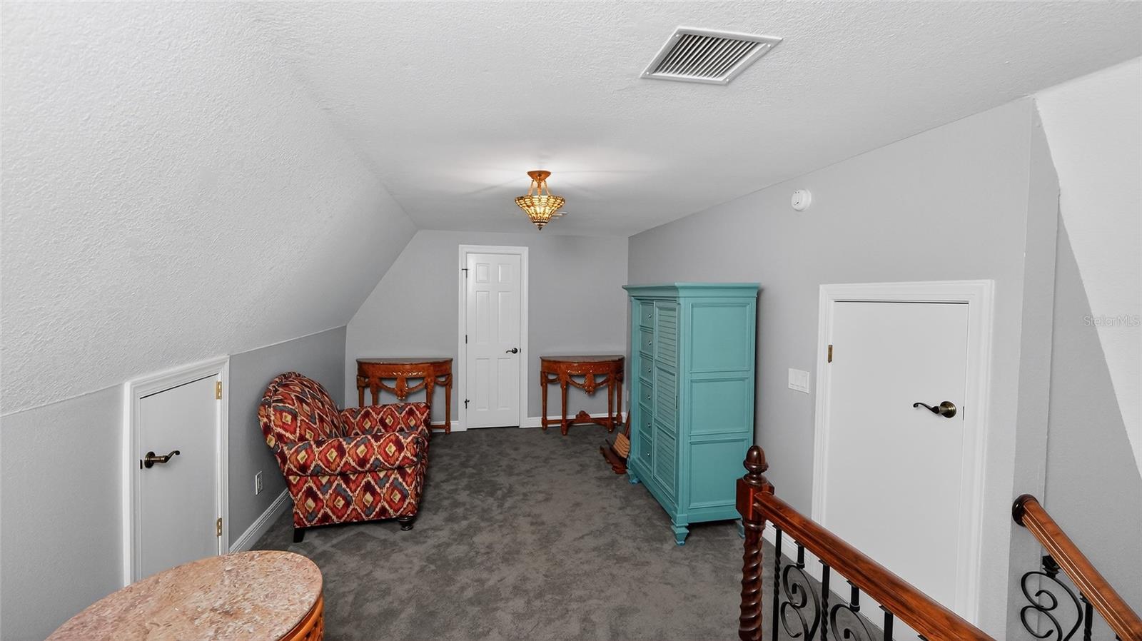 Image 26 of 76 For 810 Sweetwater Club Boulevard