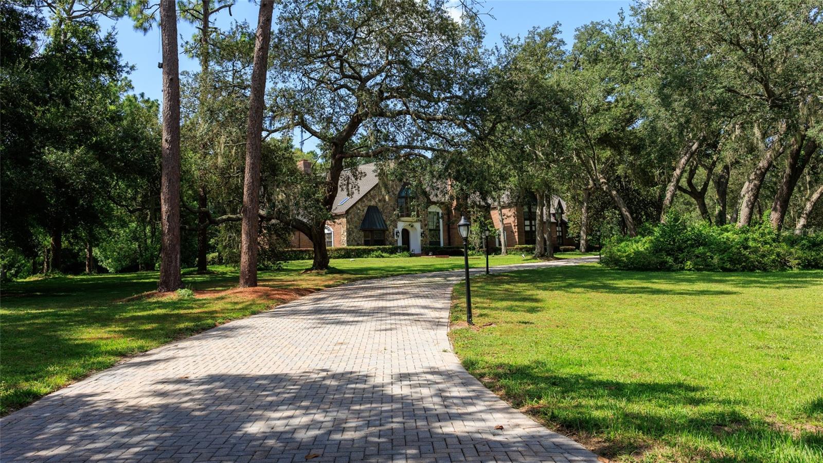 Image 48 of 76 For 810 Sweetwater Club Boulevard