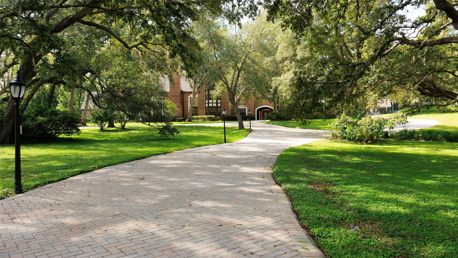 Image 49 of 76 For 810 Sweetwater Club Boulevard