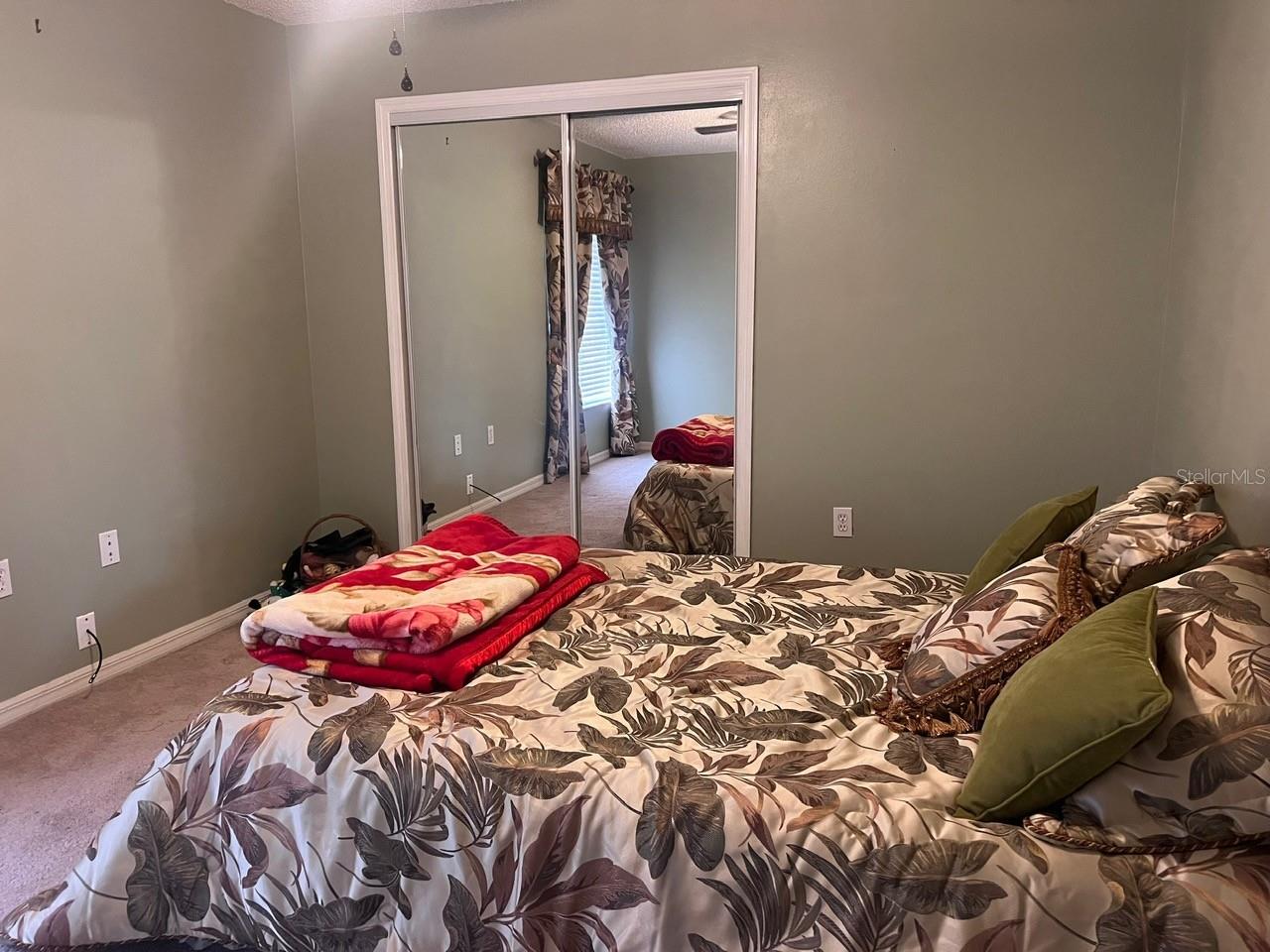 Image 19 of 21 For 869 Sylvia Drive