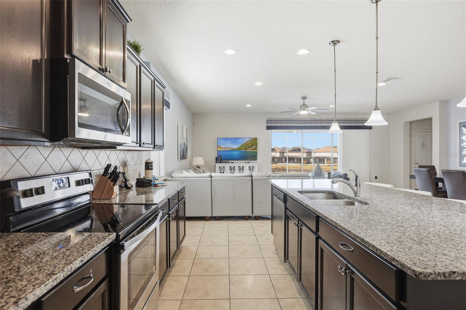 Image 12 of 95 For 1876 Nice Court