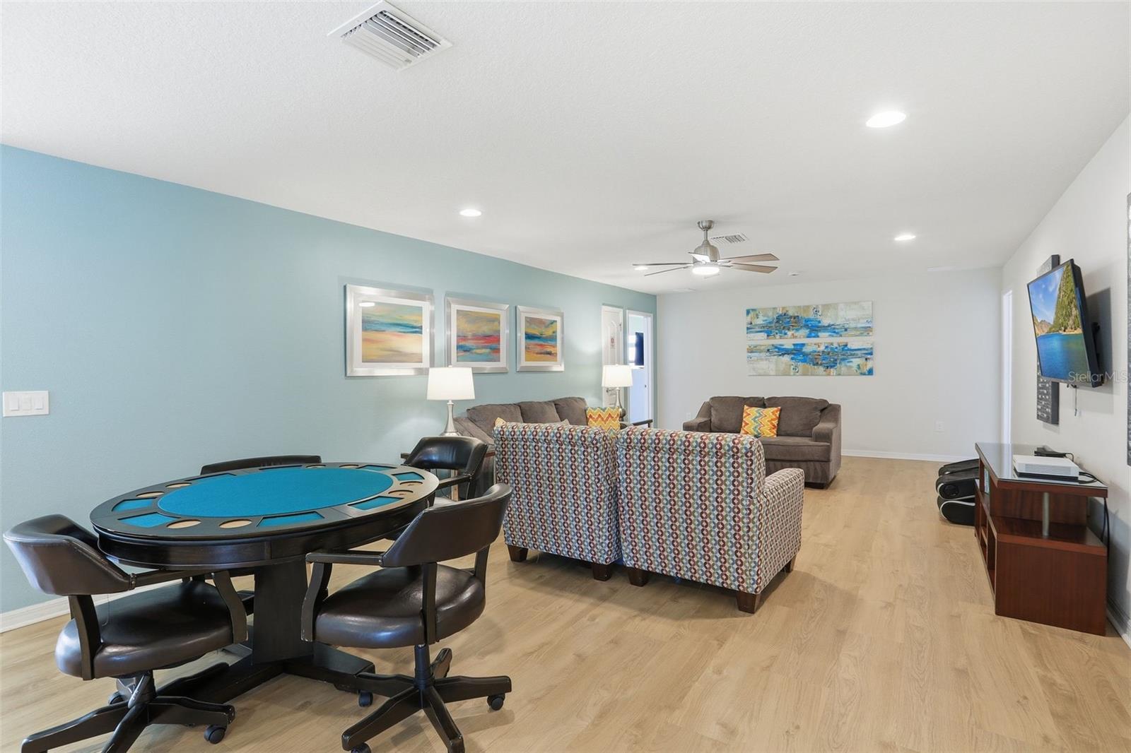 Image 27 of 95 For 1876 Nice Court