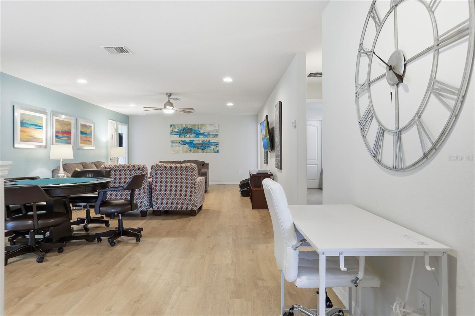 Image 30 of 95 For 1876 Nice Court