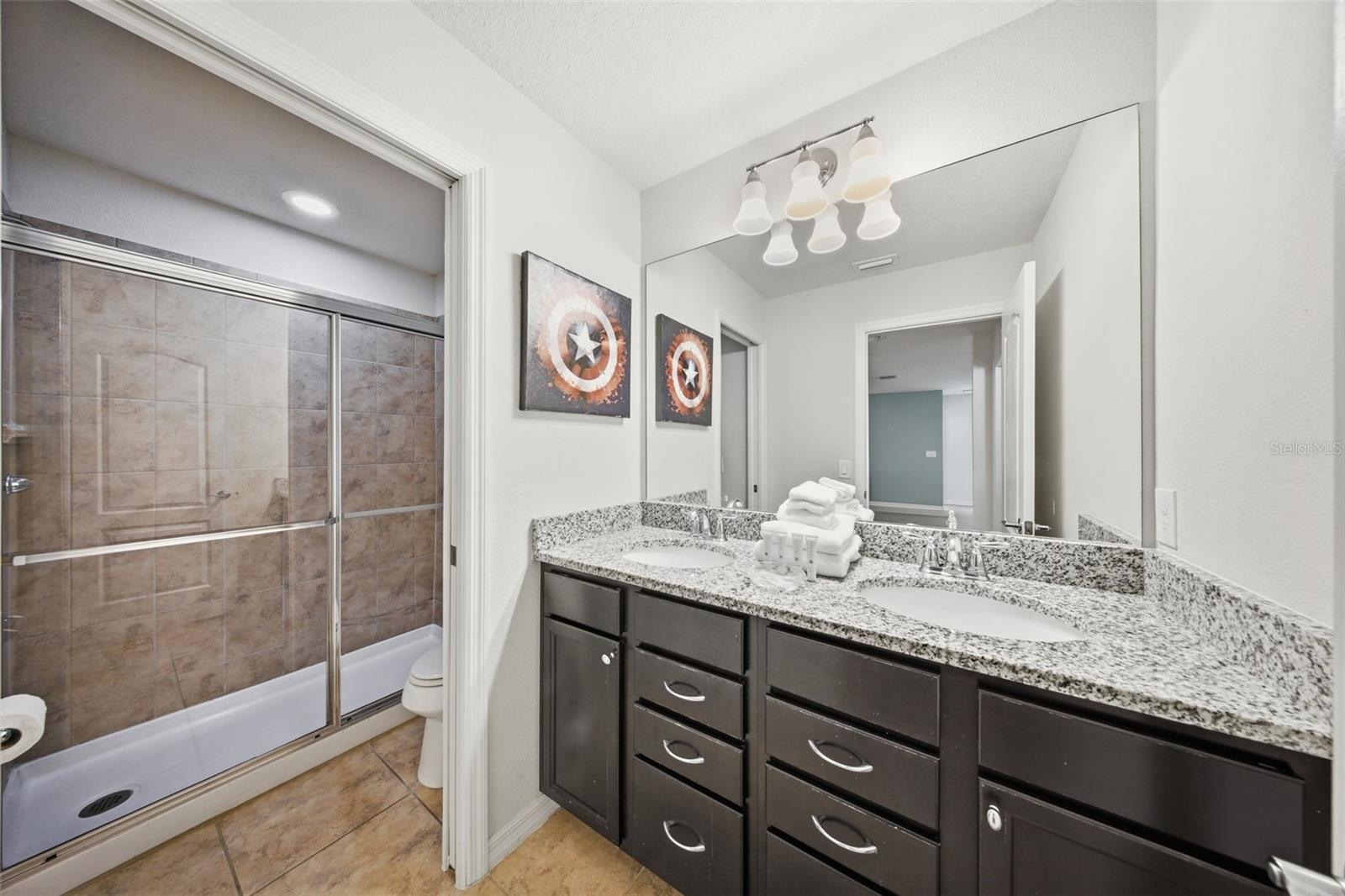 Image 42 of 95 For 1876 Nice Court