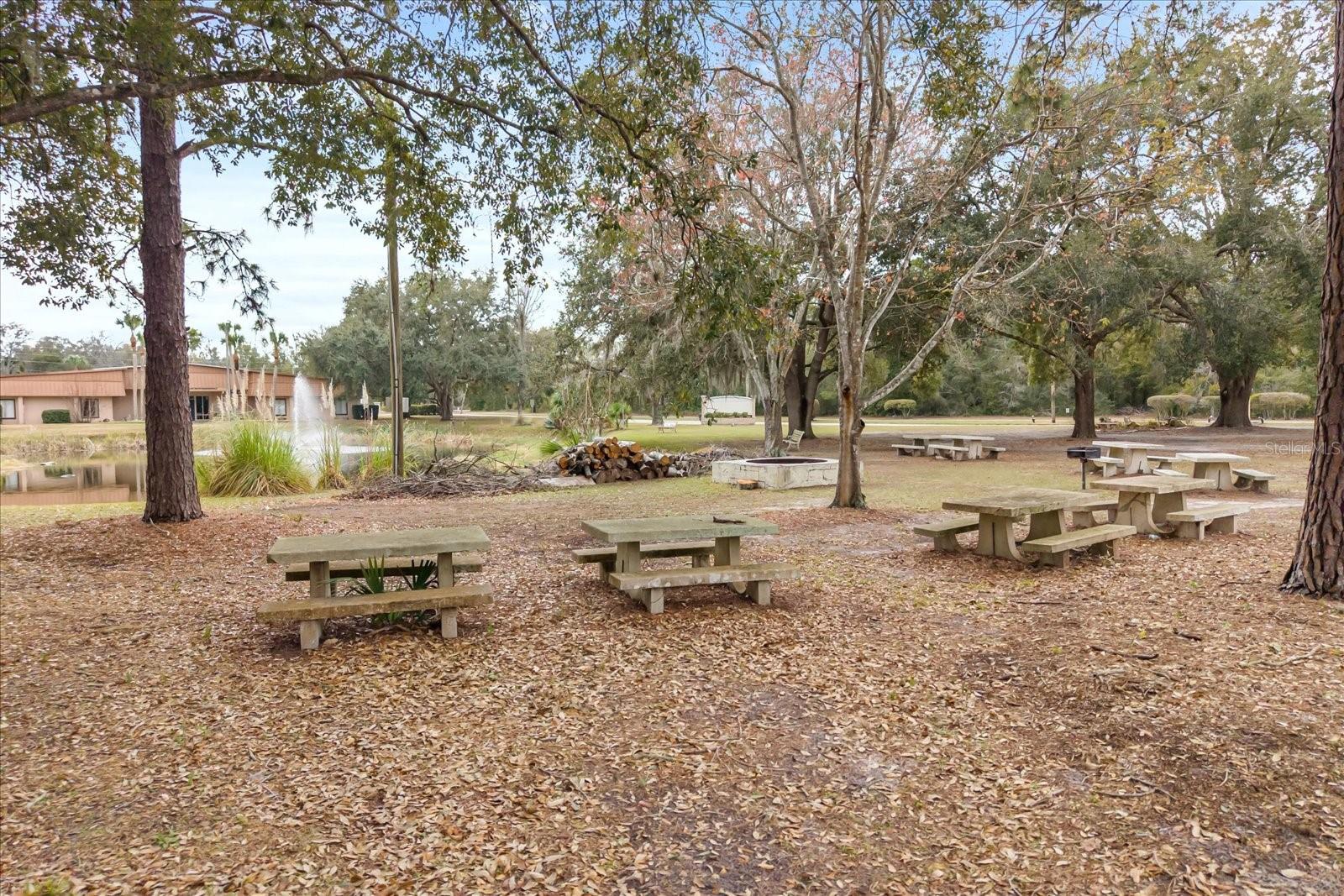 Image 13 of 13 For 1960 Pinewood Lane