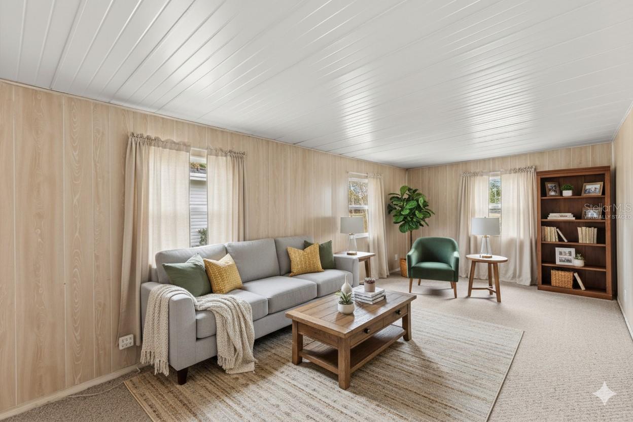 Image 3 of 13 For 1960 Pinewood Lane