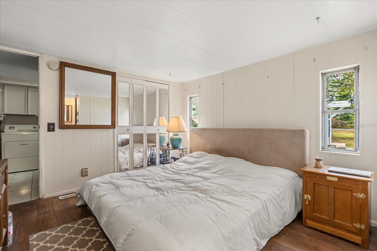 Image 7 of 13 For 1960 Pinewood Lane