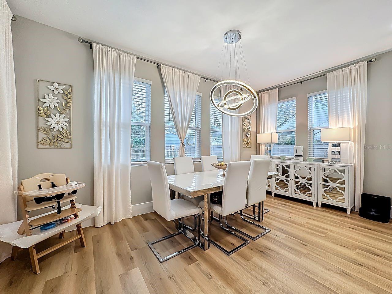 Image 13 of 45 For 2720 Shine Avenue