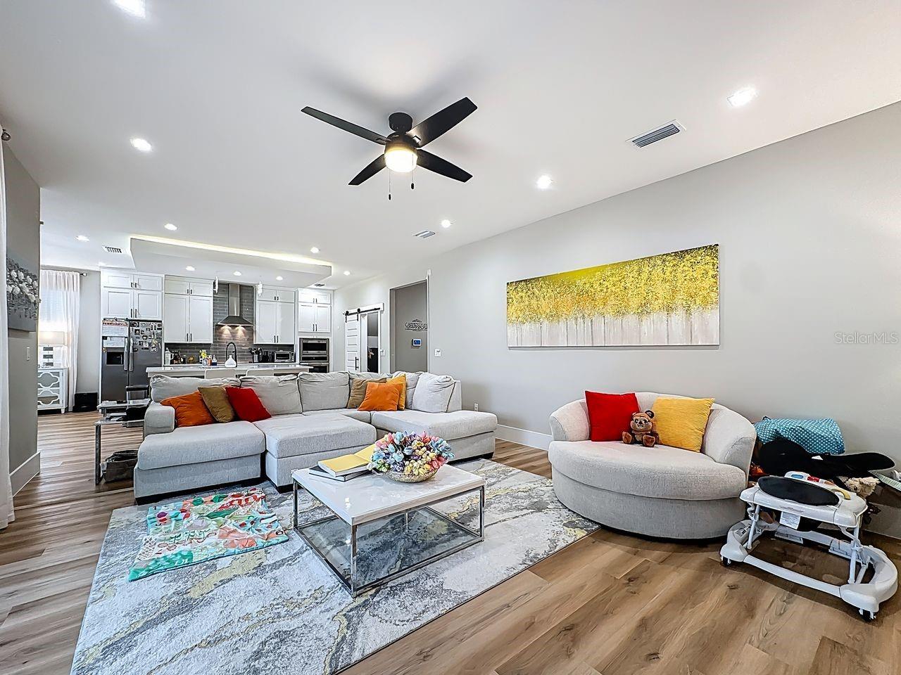 Image 18 of 45 For 2720 Shine Avenue