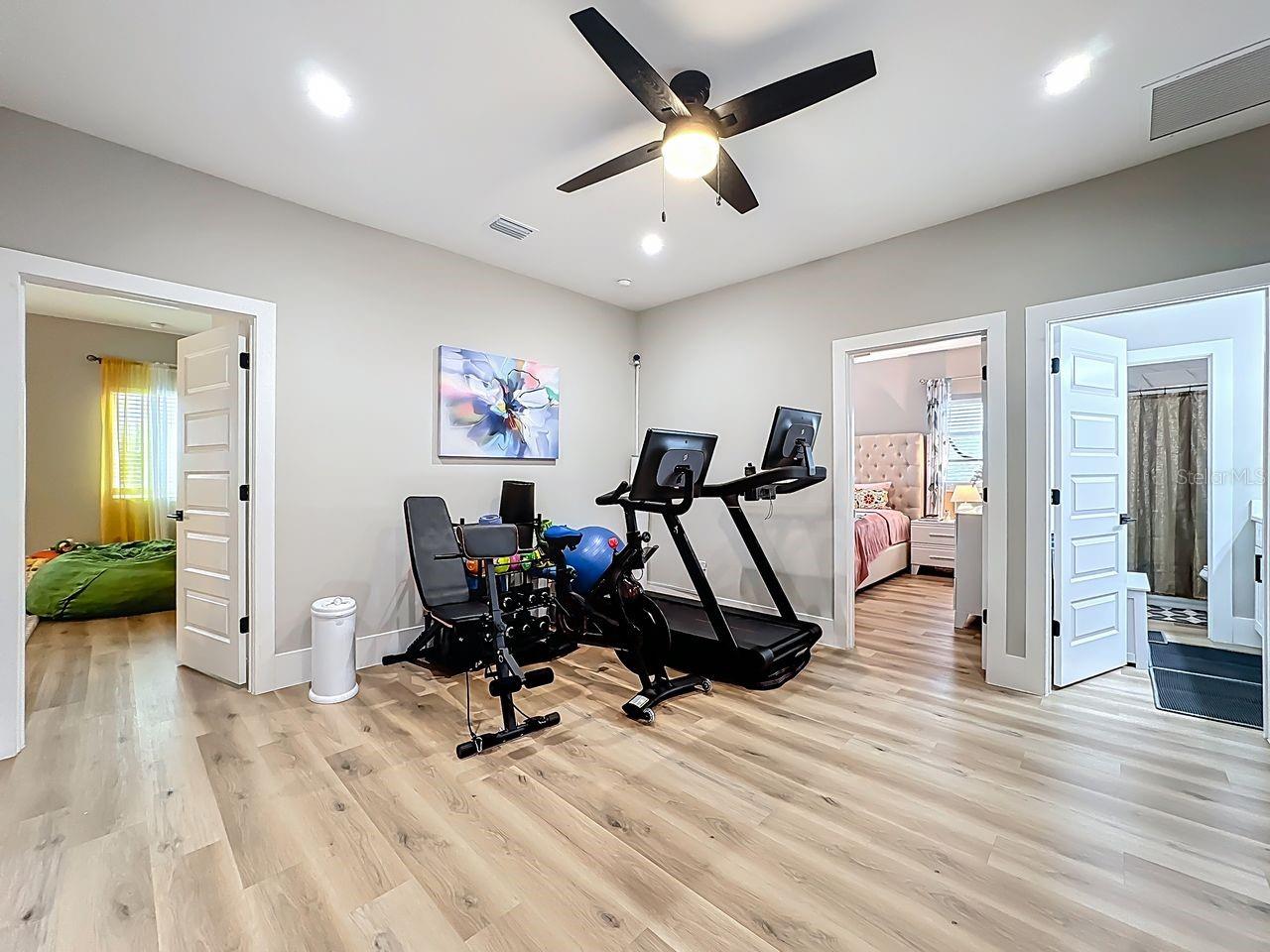 Image 24 of 45 For 2720 Shine Avenue