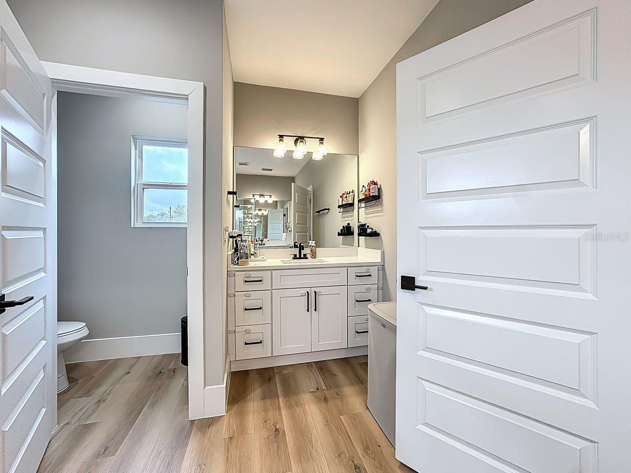 Image 26 of 45 For 2720 Shine Avenue