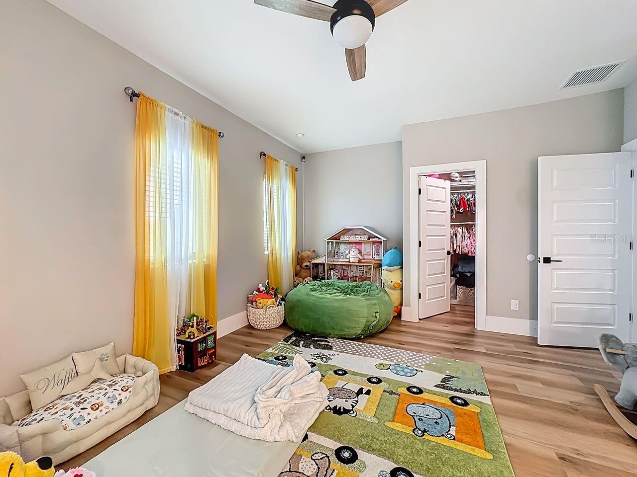 Image 37 of 45 For 2720 Shine Avenue