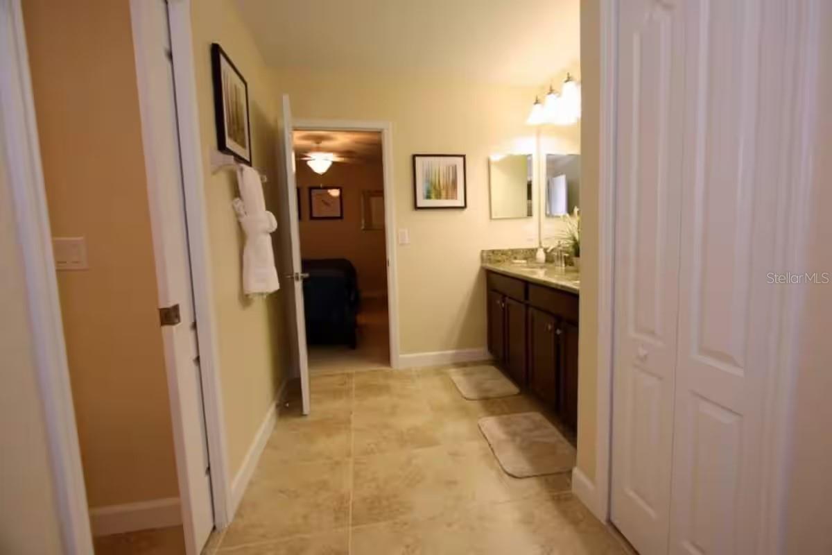 Image 17 of 35 For 1524 Moon Valley Drive