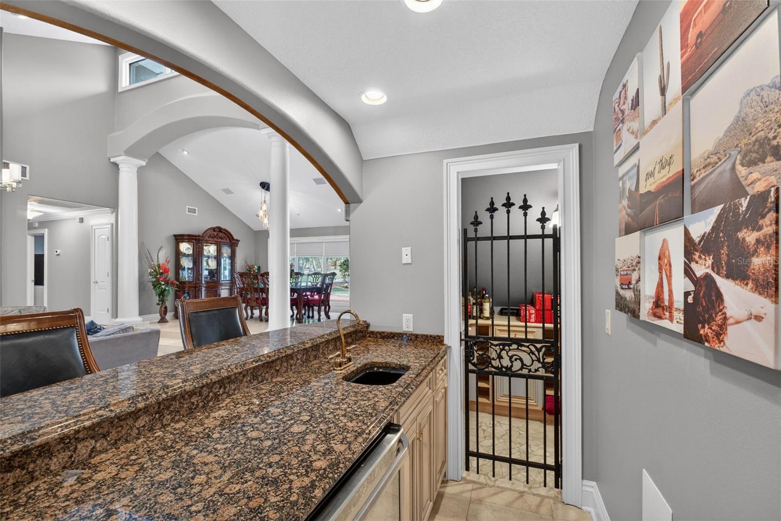 Image 15 of 93 For 1700 Alvarado Court