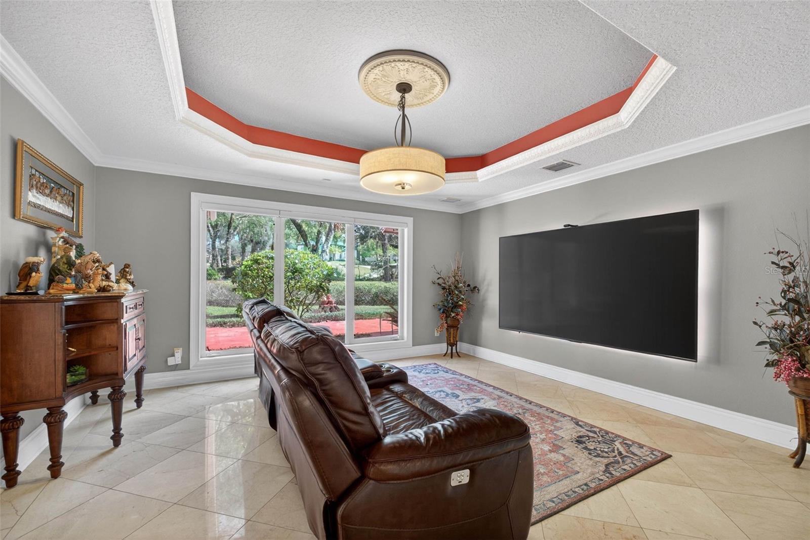 Image 23 of 93 For 1700 Alvarado Court