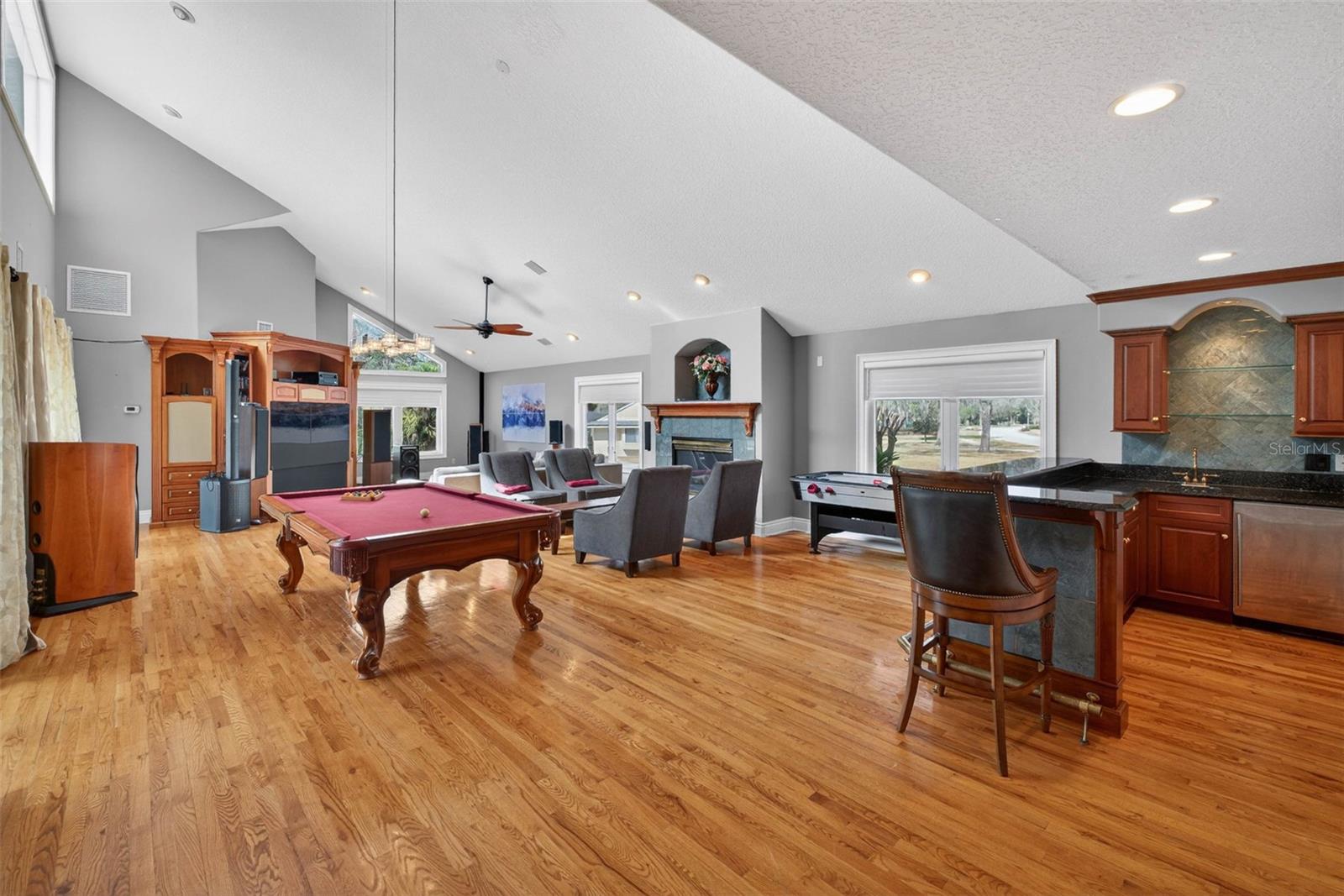 Image 53 of 93 For 1700 Alvarado Court